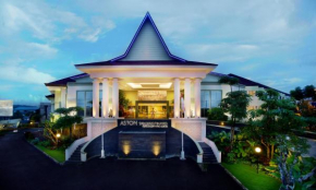 Гостиница ASTON Tanjung Pinang Hotel & Conference Center  Танджунгпинанг